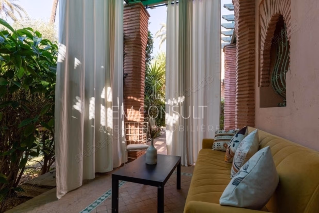 LOCATION – Appartement 2 chambres 100 m² – Palmera