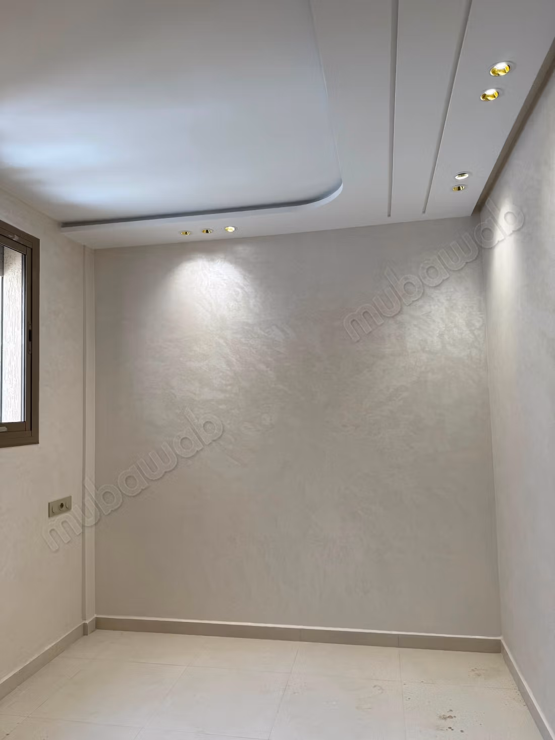 Vendre un appartement à Martil. 2 chambres merveilleuses. Services de conciergerie et climatisation