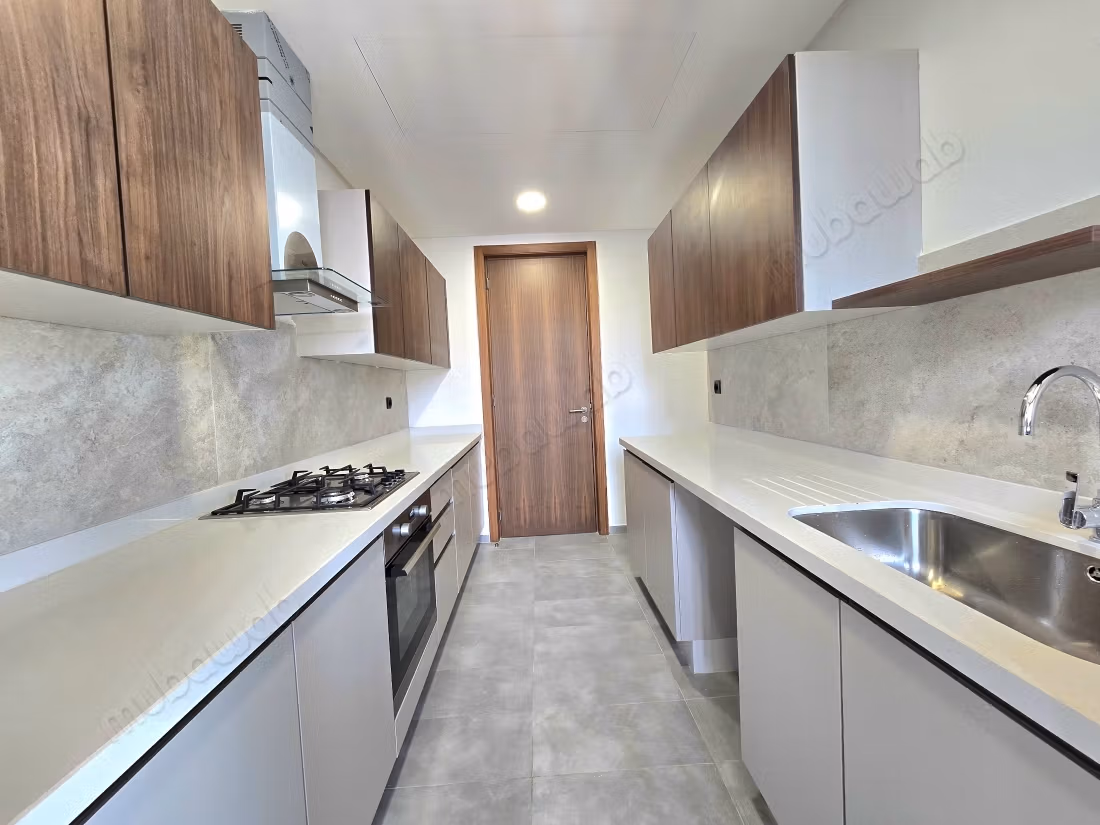 Apartment for rent in Casablanca Finance City. 2 comfortable bedrooms. Satellite dish, secure residence