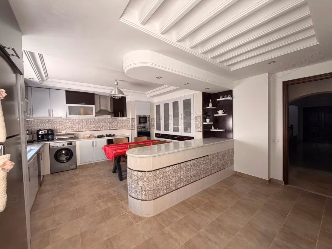 Villa S4 avec studio S2 a vendre a el fatha