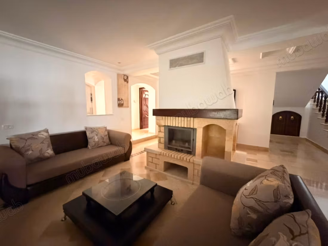 Villa S4 avec studio S2 a vendre a el fatha