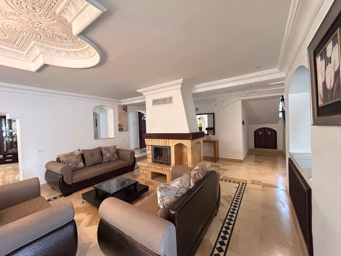Villa Avec Piscine en vente à el Fatha, mansoura