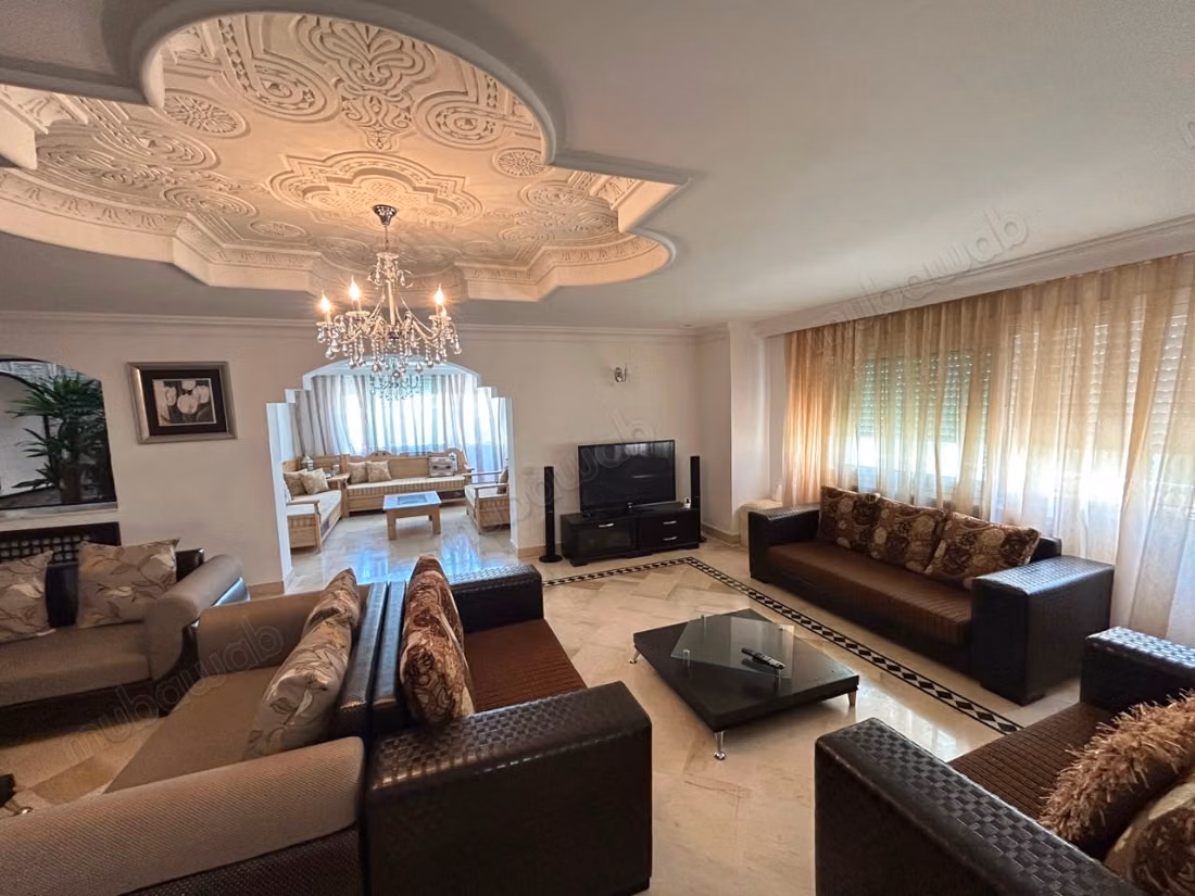 Villa Avec Piscine en vente à el Fatha, mansoura
