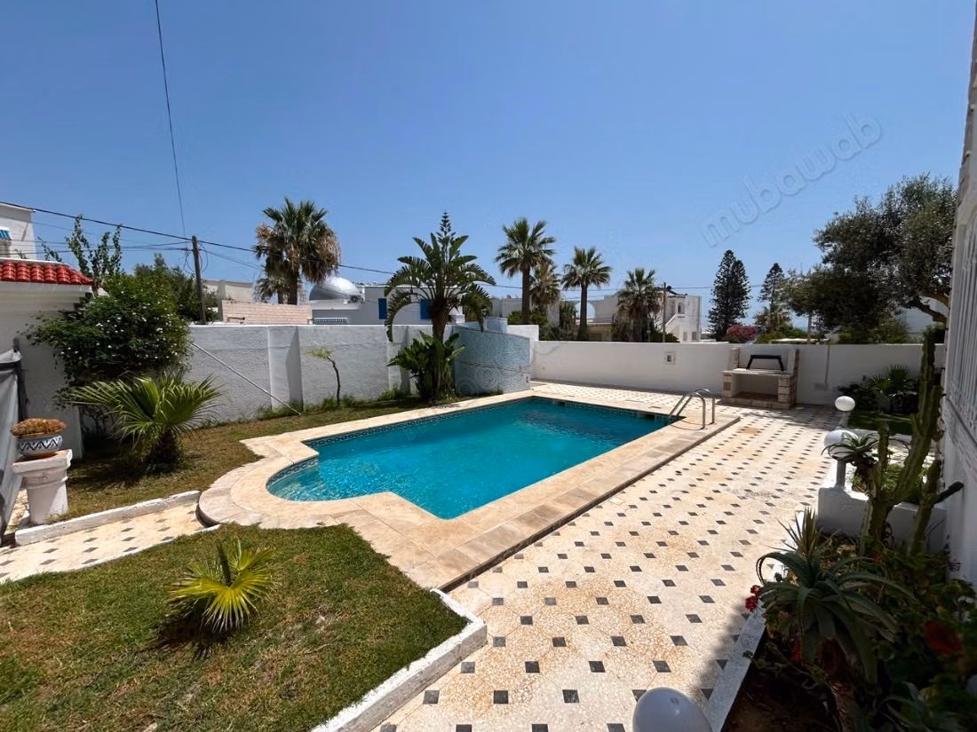 Villa Avec Piscine en vente à el Fatha, mansoura