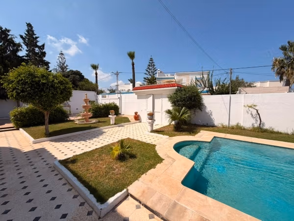 Villa S4 avec studio S2 a vendre a el fatha