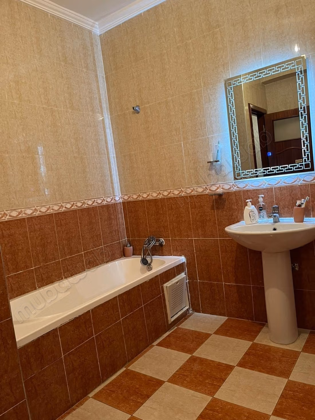 Appartement 107 m² à Route Nationale Assilah (N1) — 18