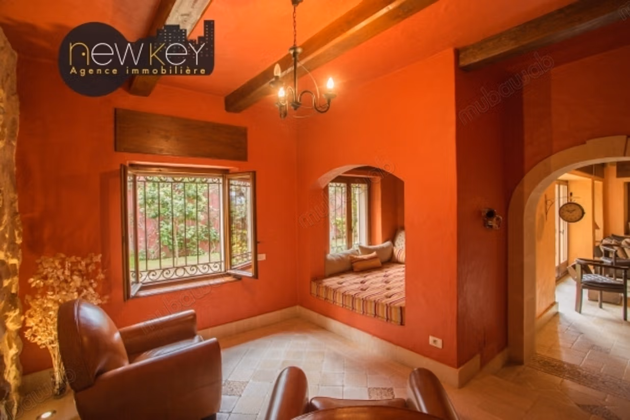 Unique villa style rustique