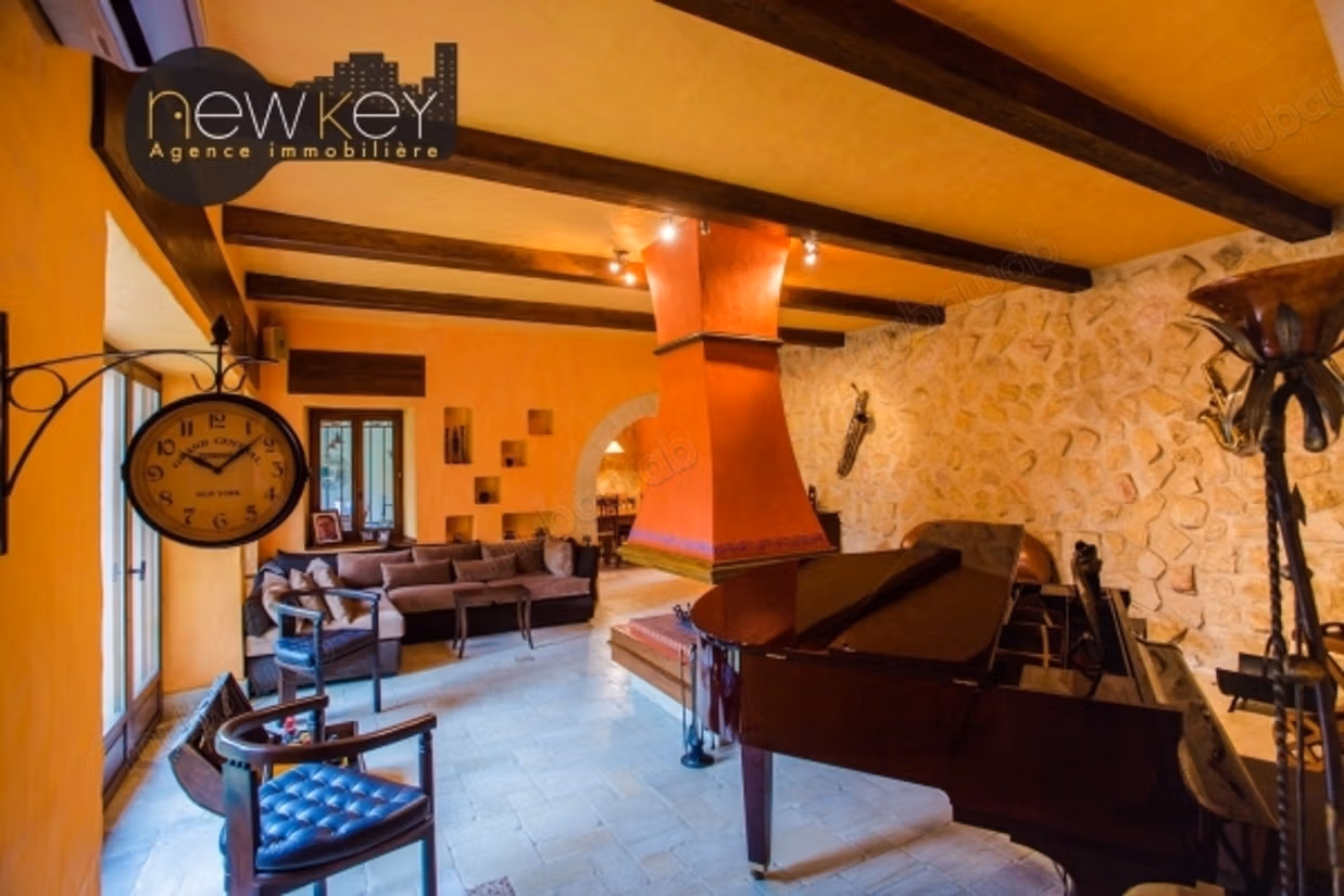 Unique villa style rustique
