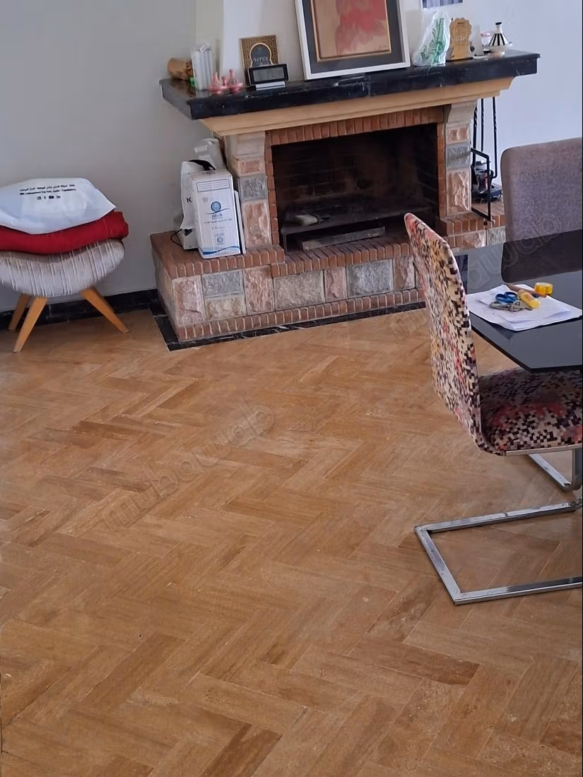 A vendre jolie villa en face du quartier CFC