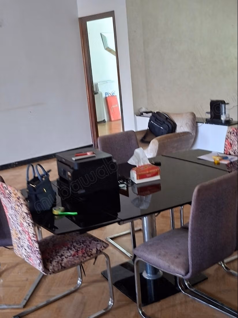 A vendre jolie villa en face du quartier CFC