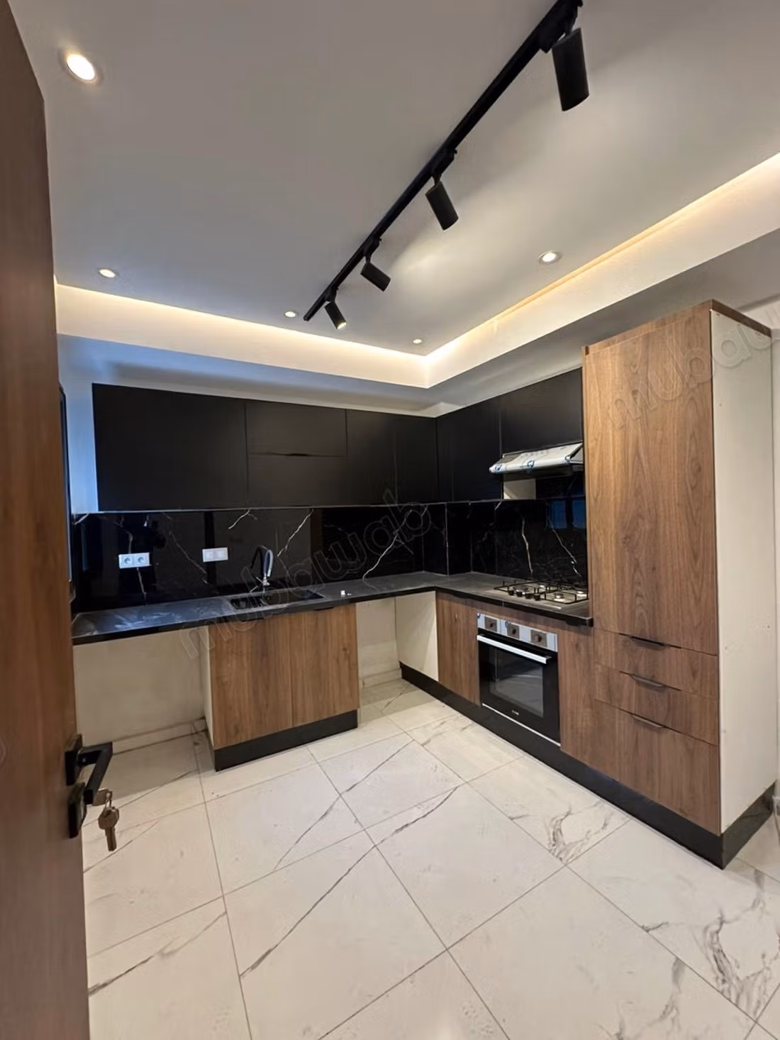 Appartement en location en poids lourd. Surface de 90 m². Salon traditionnel marocain, résidence sécurisée