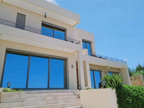 Villa moderne a vendre a mediona