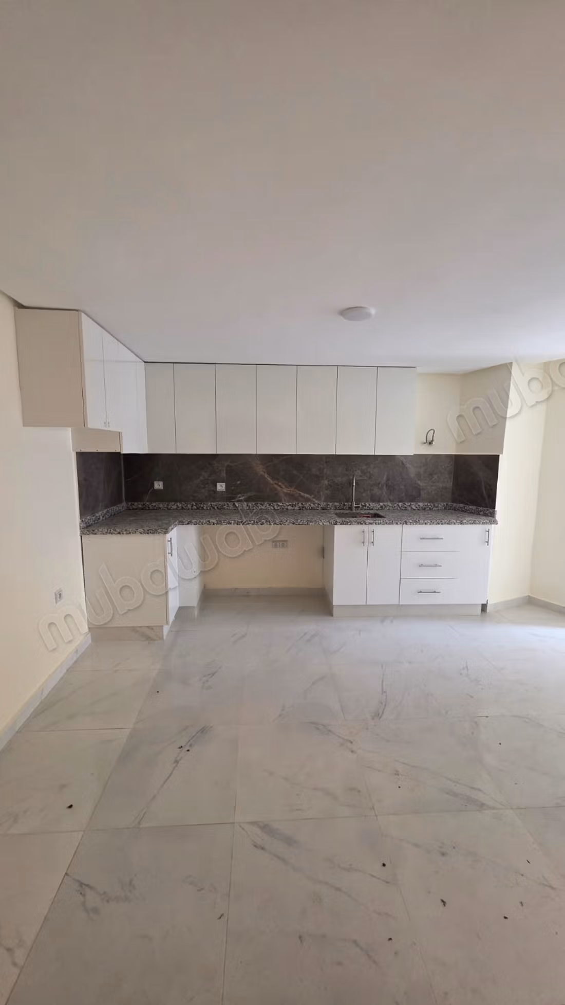 Appartamento in affitto a Haut Founty. 2 camere da letto