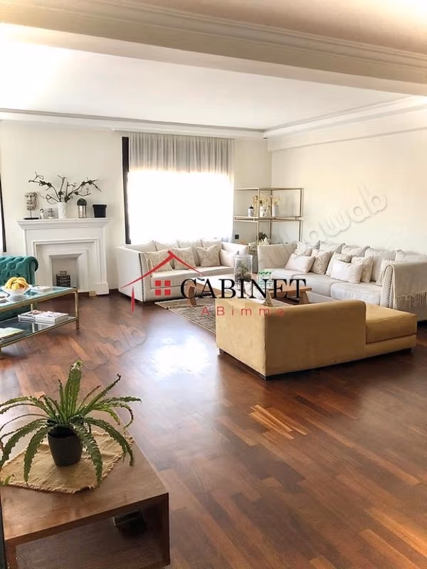 Spacious furnished high-end apartment in Hay Riad