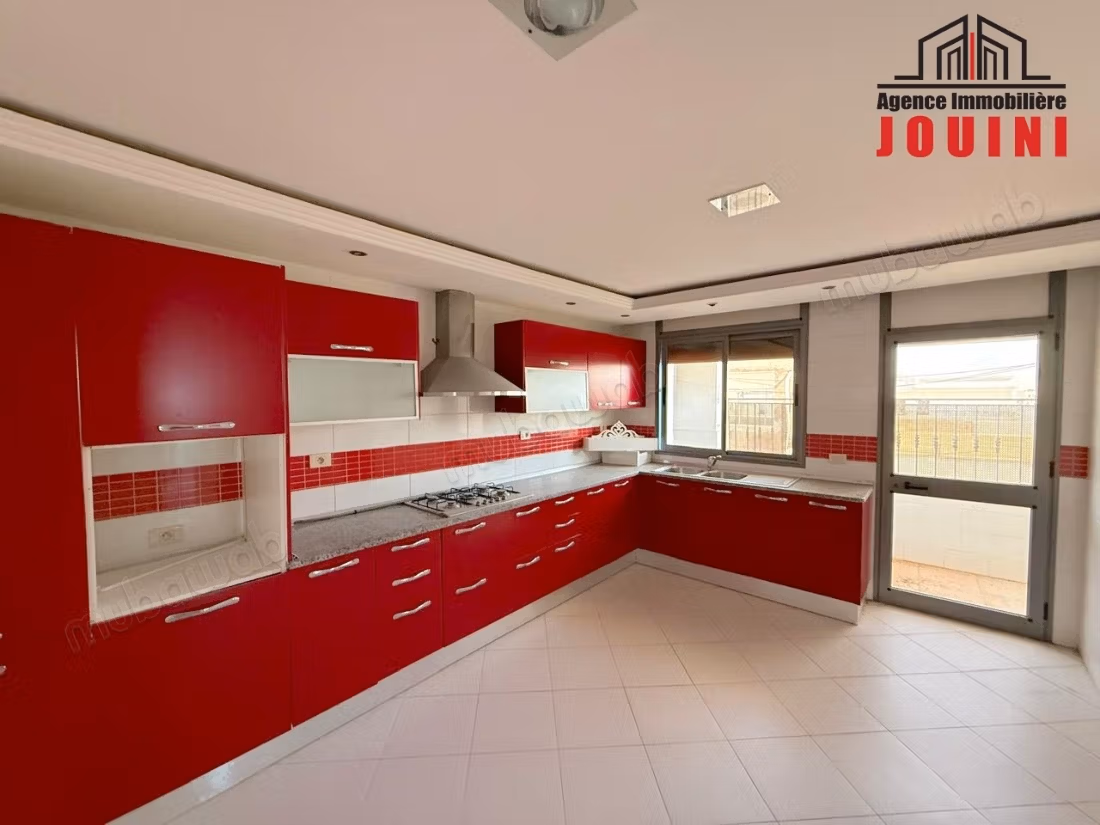 High-End R2 Building in Grombalia, Nabeul