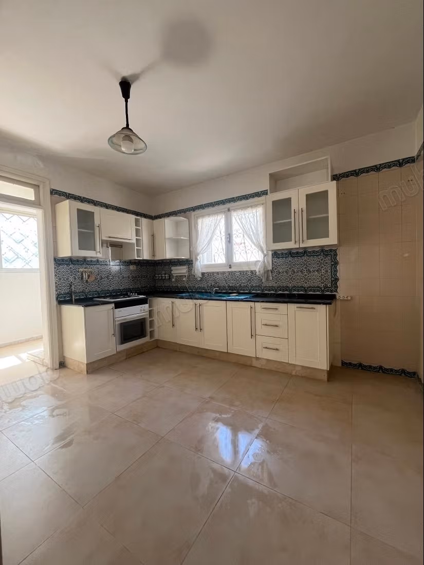Grand Appartement Familial Ennaser 1