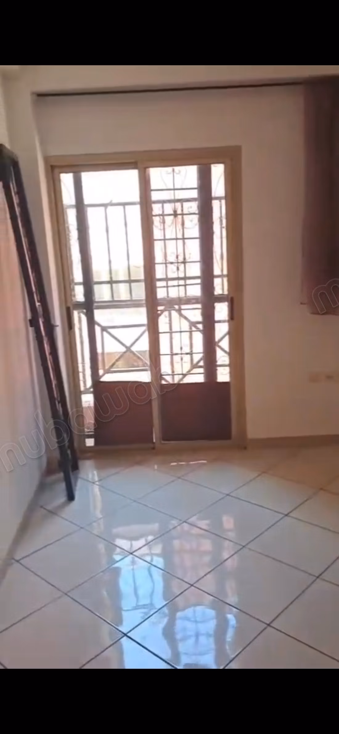 Large Empty Apartment 3 Rooms 3rd Jawahir Majorelle