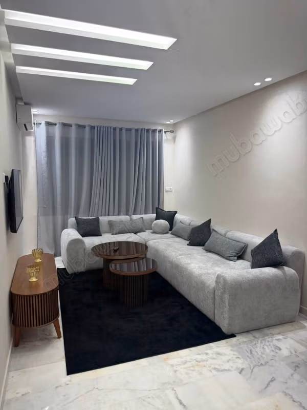 Studio meublé Neuf à ROCHES NOIRES