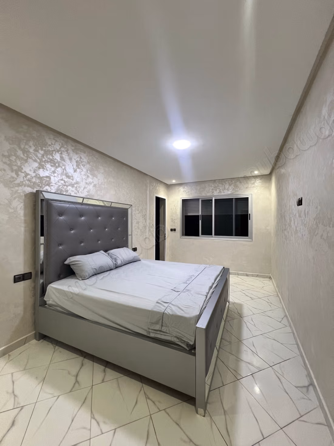 Casa di lusso in affitto a Ain Chkef 1 stanza. Porta blindata, sicurezza