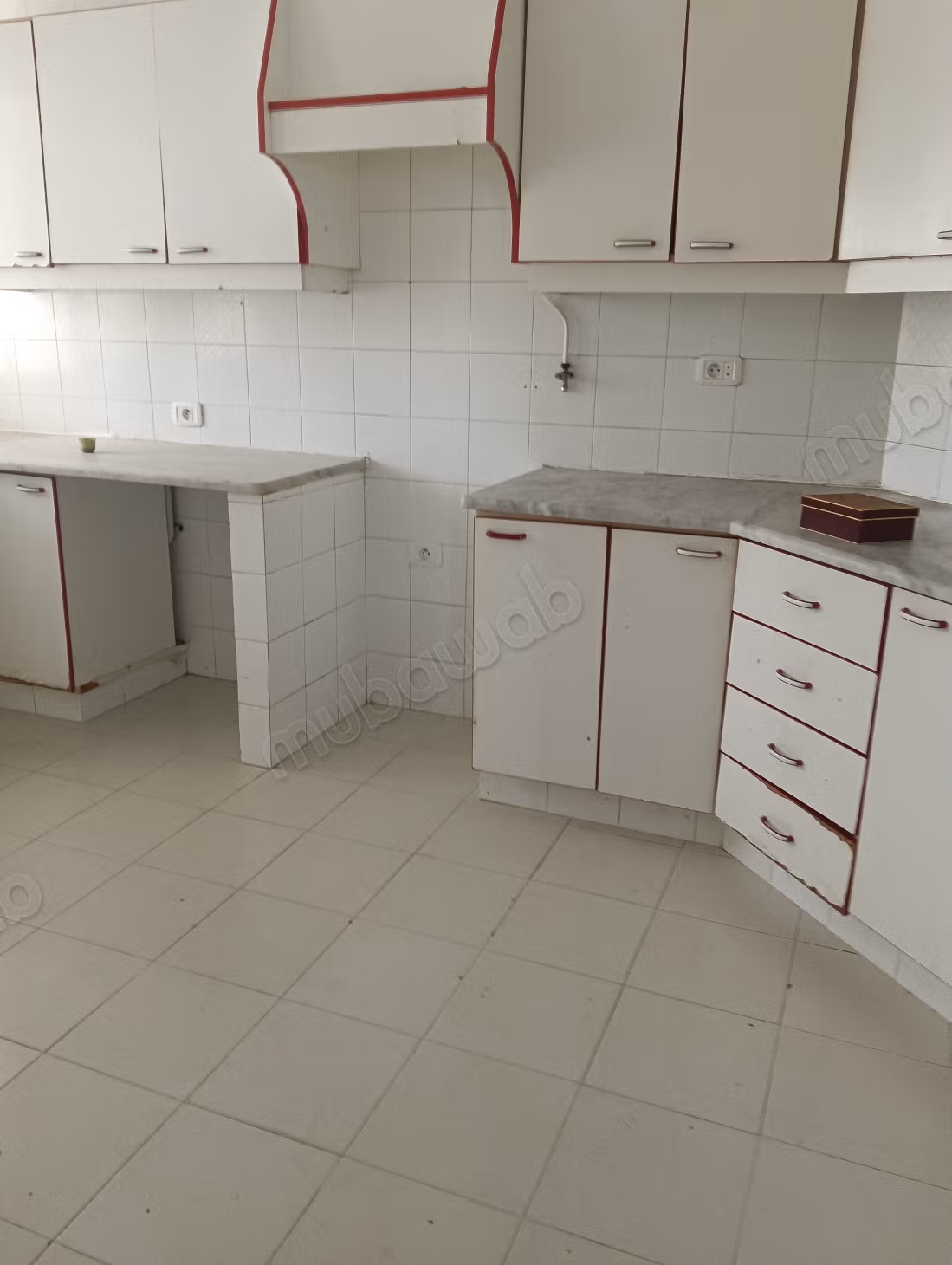 Appartement vide spacieux