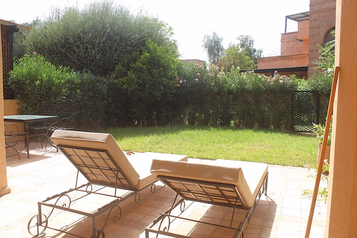 Sublime studio neuf avec jardin privatif