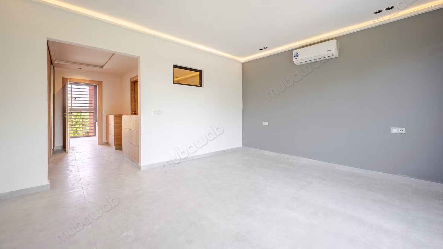 Al Maaden 4 bedrooms heated pool