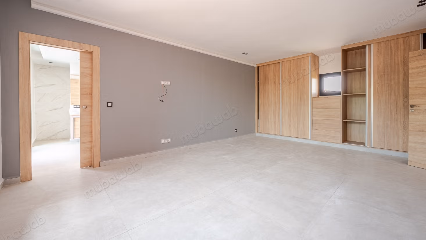 Al Maaden 4 bedrooms heated pool