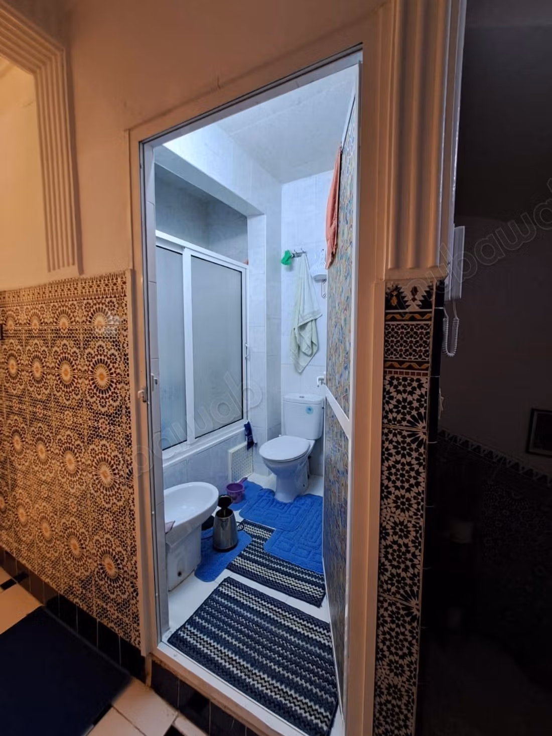 Trova la tua casa e titolo da acquistare a petit socco. 3 stanze. Ambiente tranquillo con vista mare e doppio vetro