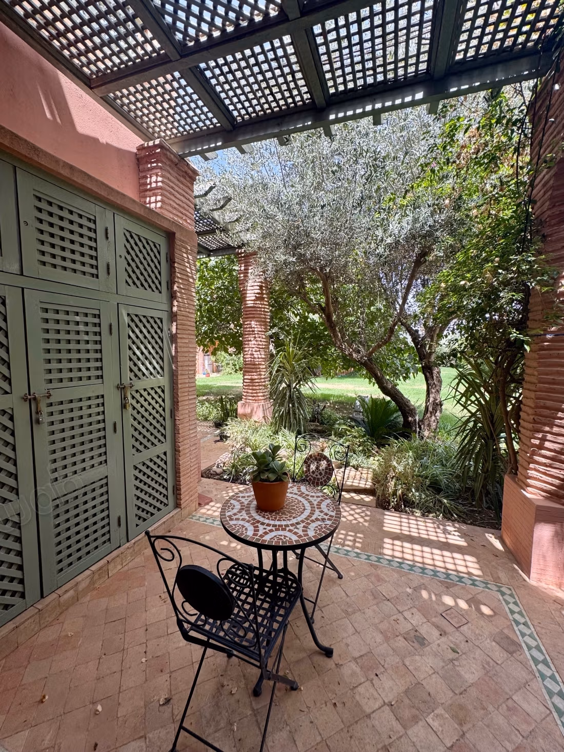 Appartement 2 Chs avec jardin sans vis à vis — 6