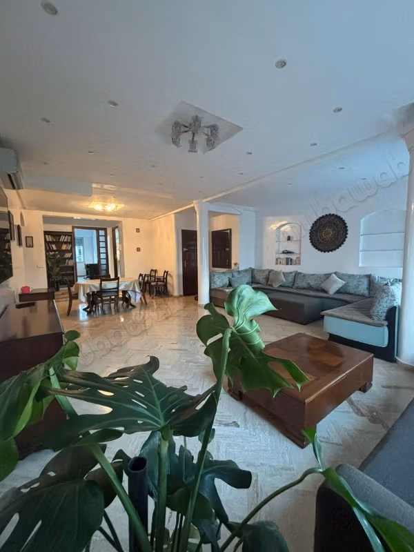 Appartement meublé à Louer Haut Agdal 
3ch