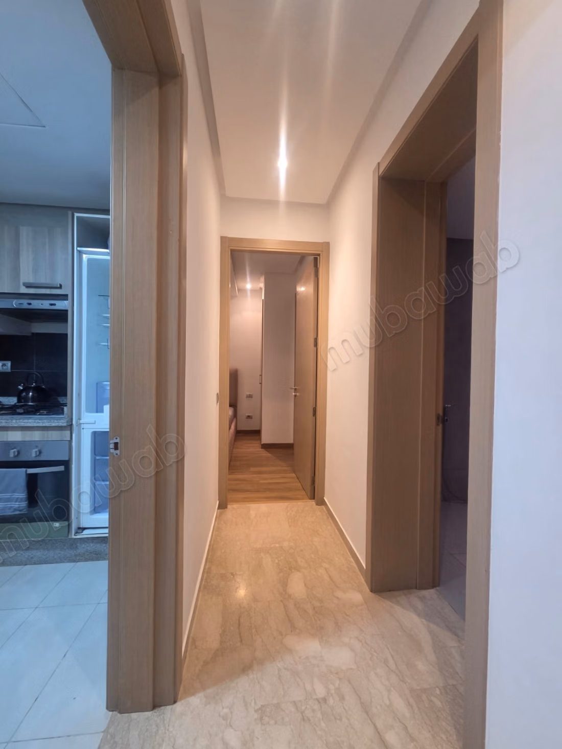 Appartement bien équipé avec grand jardin