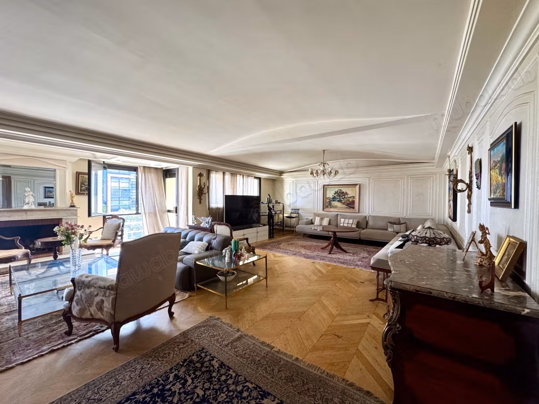 Appartement 285 m² à Maârif — 2