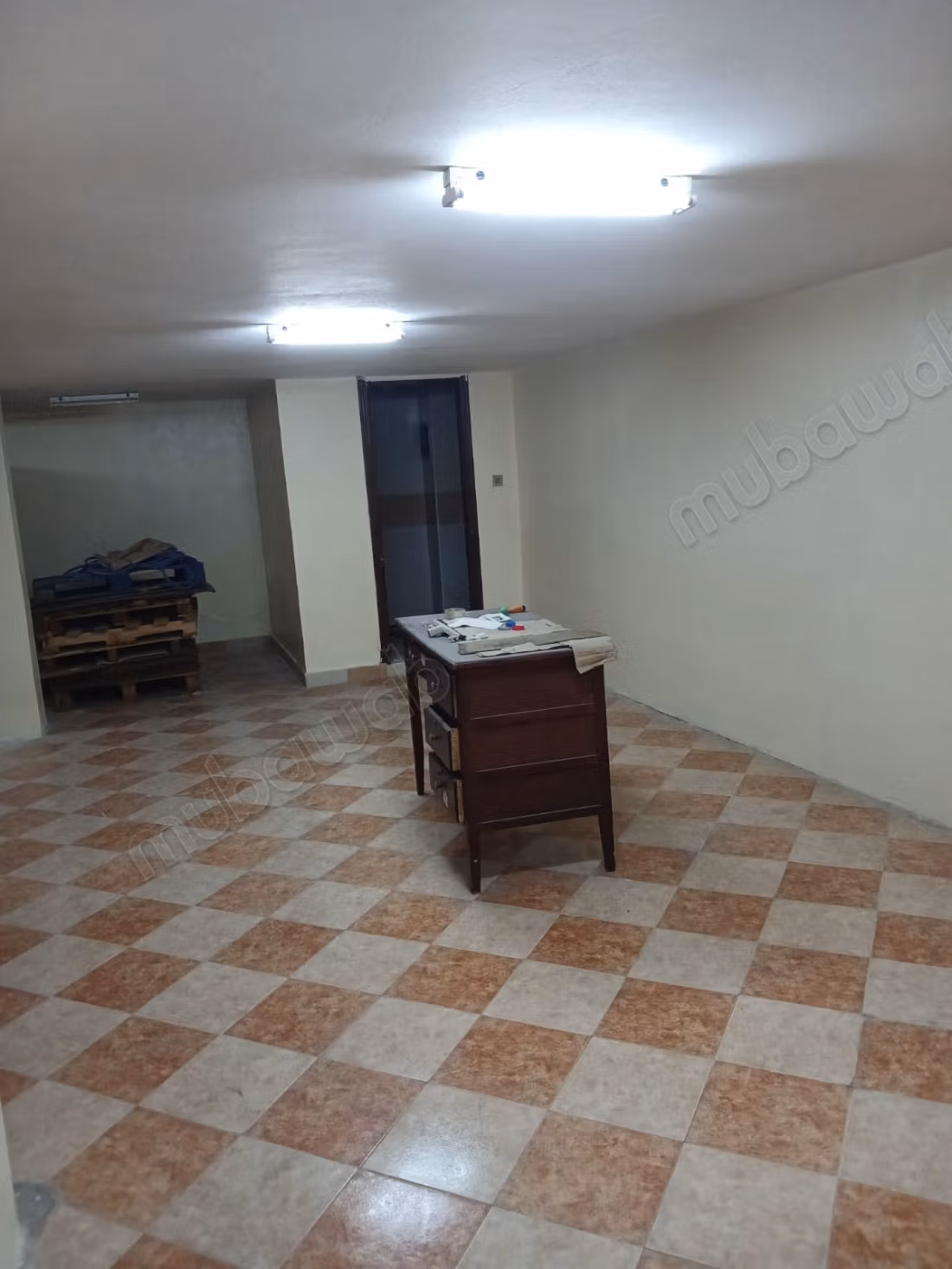 Commercial space for rent very good location
