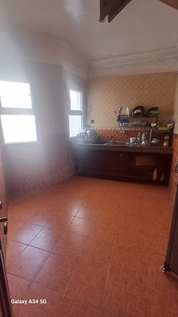 Joli appart meuble ain sebaa res chabab 4000 dh