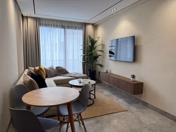 Nuovo studio in affitto - Anfa Place / CFC