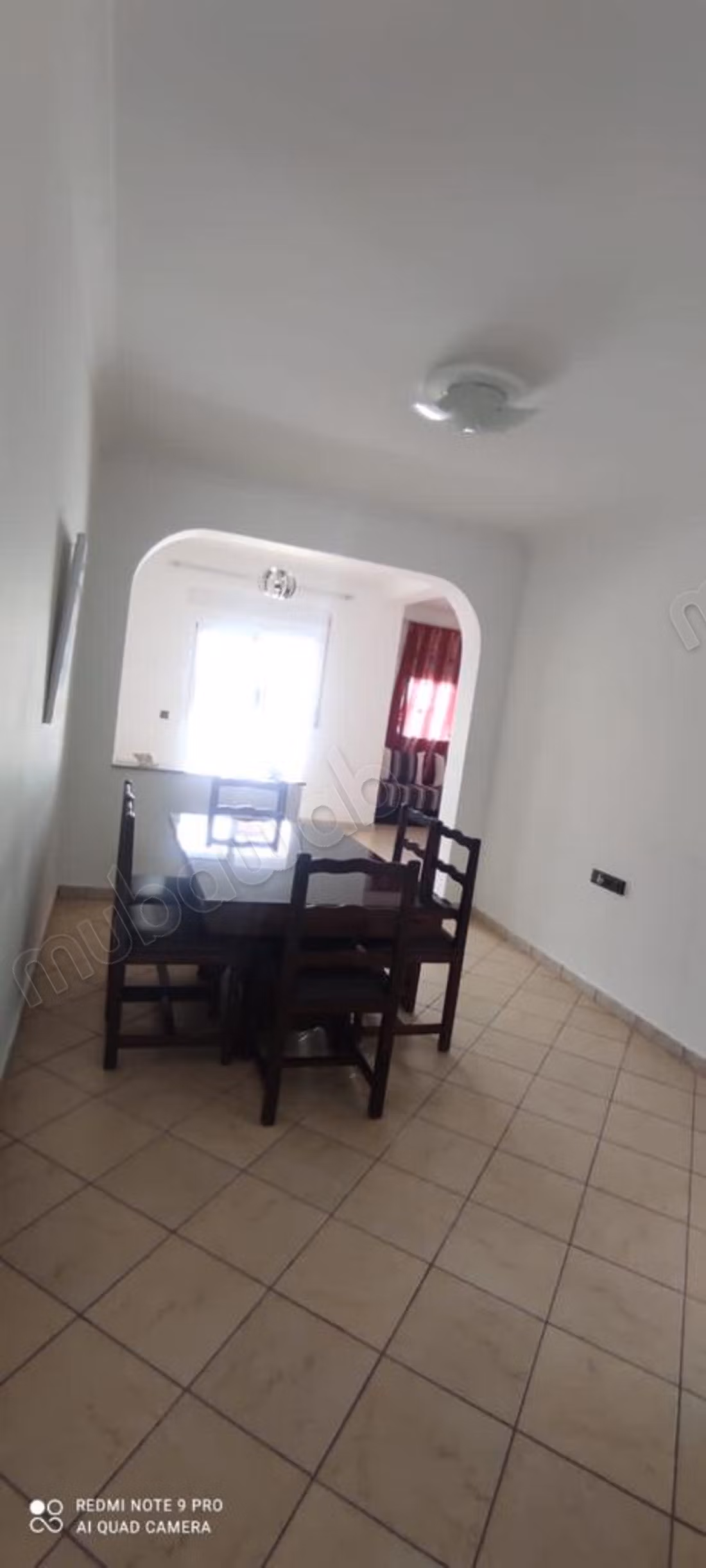 A vendre: appartement à Oued law 
Mekkad