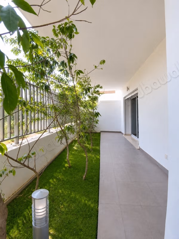 Rez de chaussée F2 à louer – L’Orangeraie, Souissi – Rabat