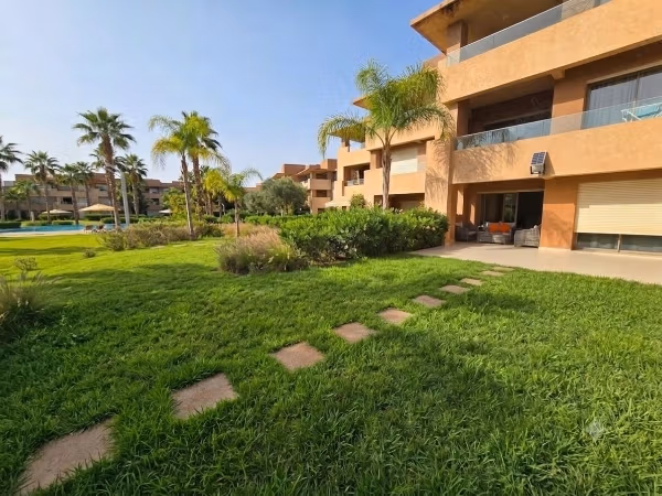 Mooi appartement op de begane grond Prestigia
