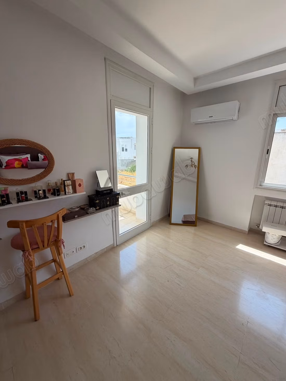 2en1 Villa jumelée avec RDJ indépendant