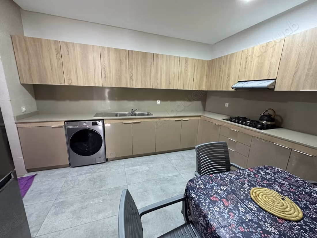 Appartamenti in affitto a Hay Houda. Superficie totale 124 m². Con ascensore e terrazza