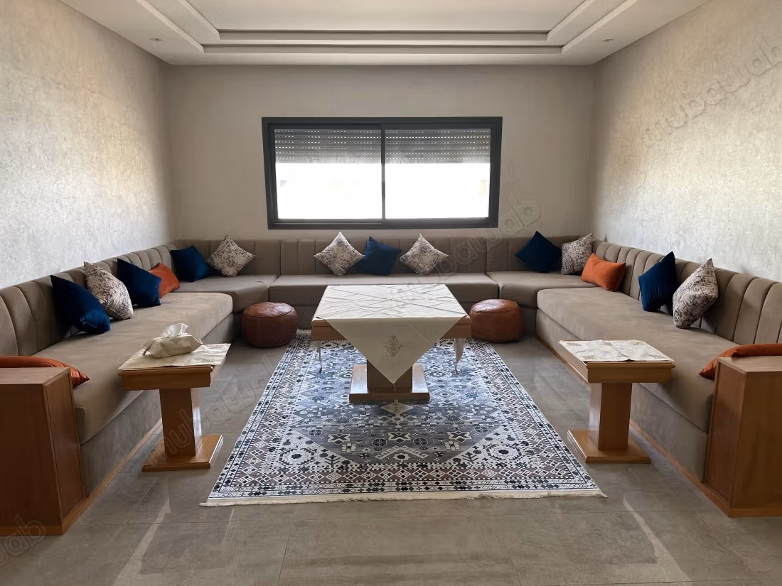 Appartamenti in affitto a Hay Houda. Superficie totale 124 m². Con ascensore e terrazza