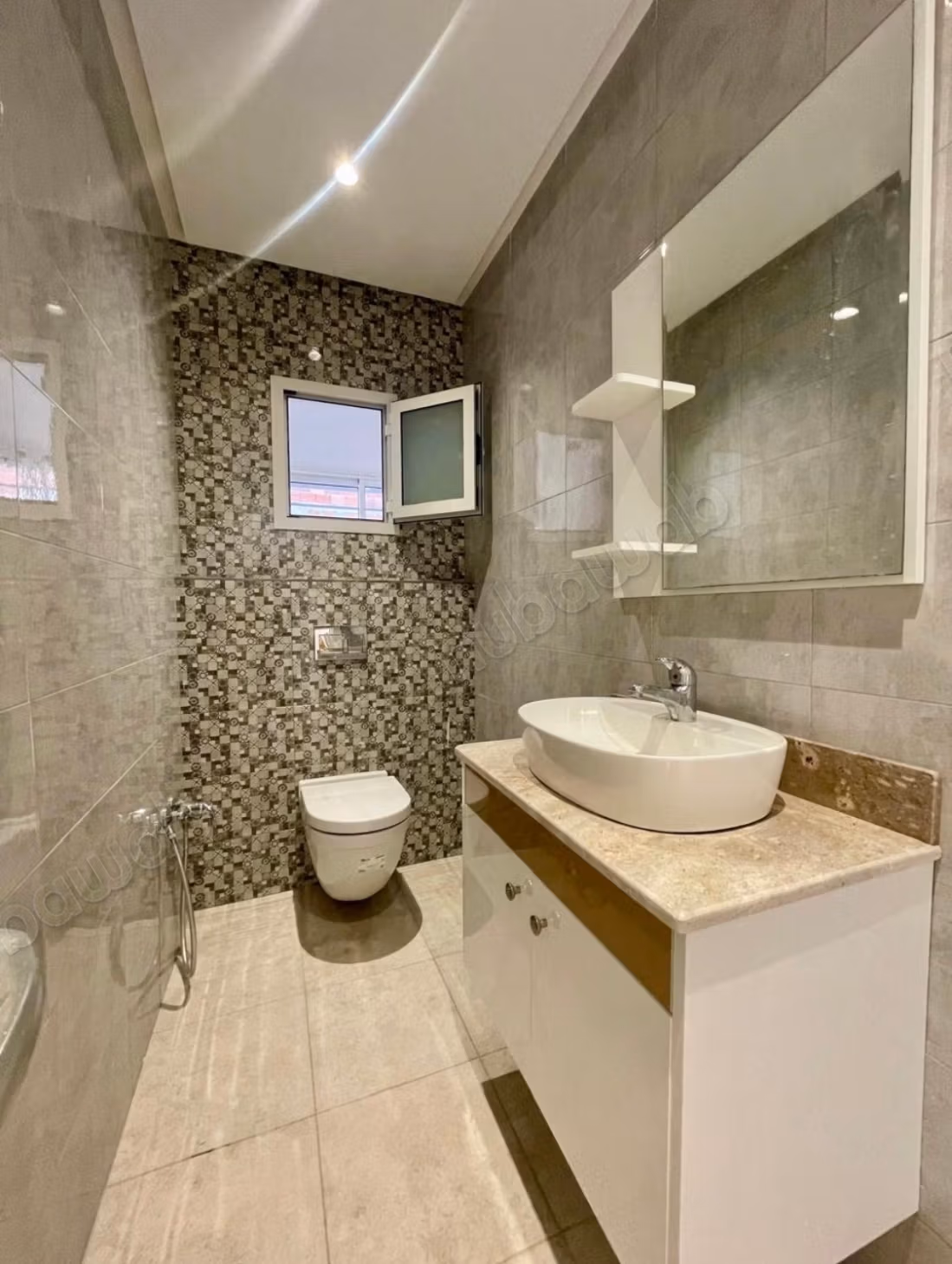 Appartement moderne S3, Gammarth Village