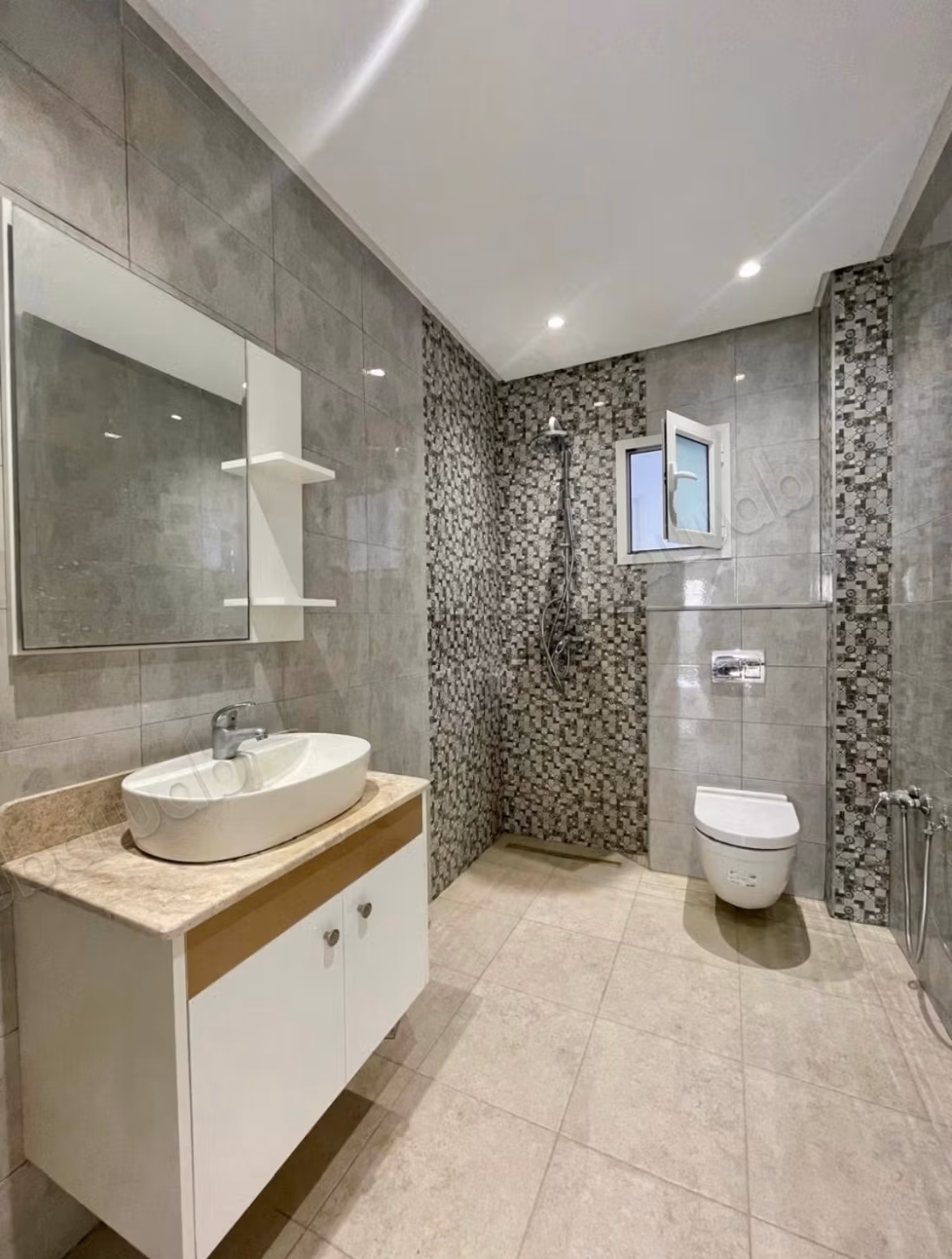 Appartement moderne S3, Gammarth Village