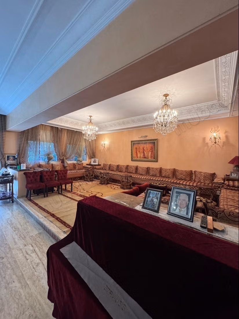 Villa Califonrie 524 m2