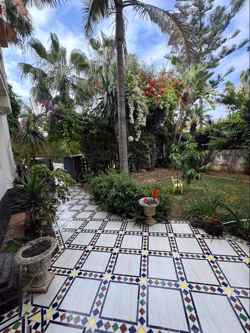 Villa Califonrie 524 m2