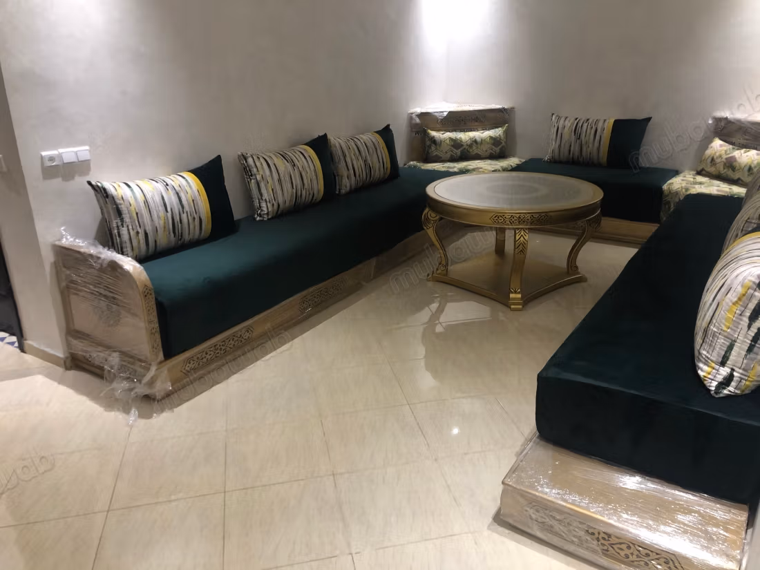 Apartments for rent at Oued Cherrat beach. 2 beautiful rooms. Satellite dish and solid and excellent door