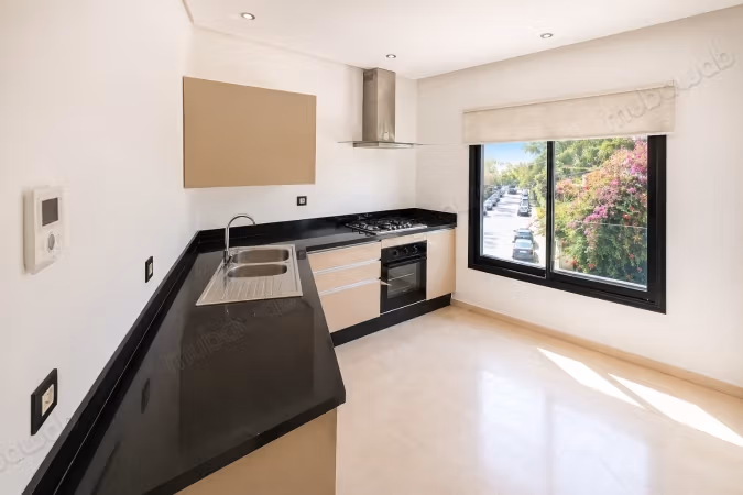 Appartement van hoge standaard van 85 m² te huur ongemeubileerd – Oasis, Casablanca