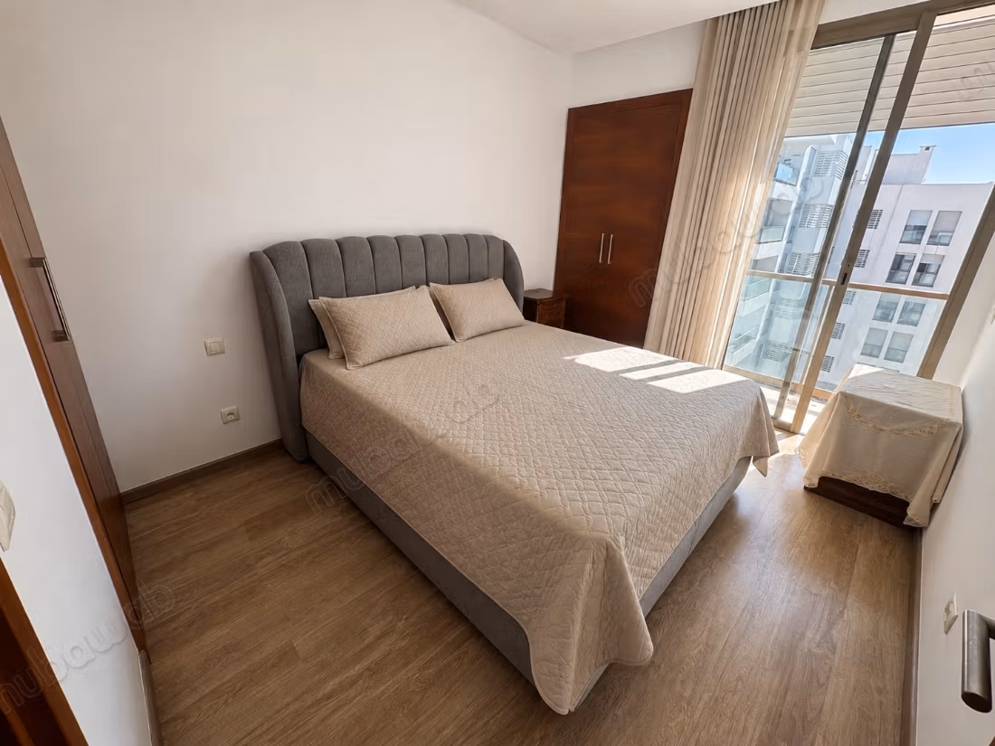 Furnished apartment with sea view - Secured residence