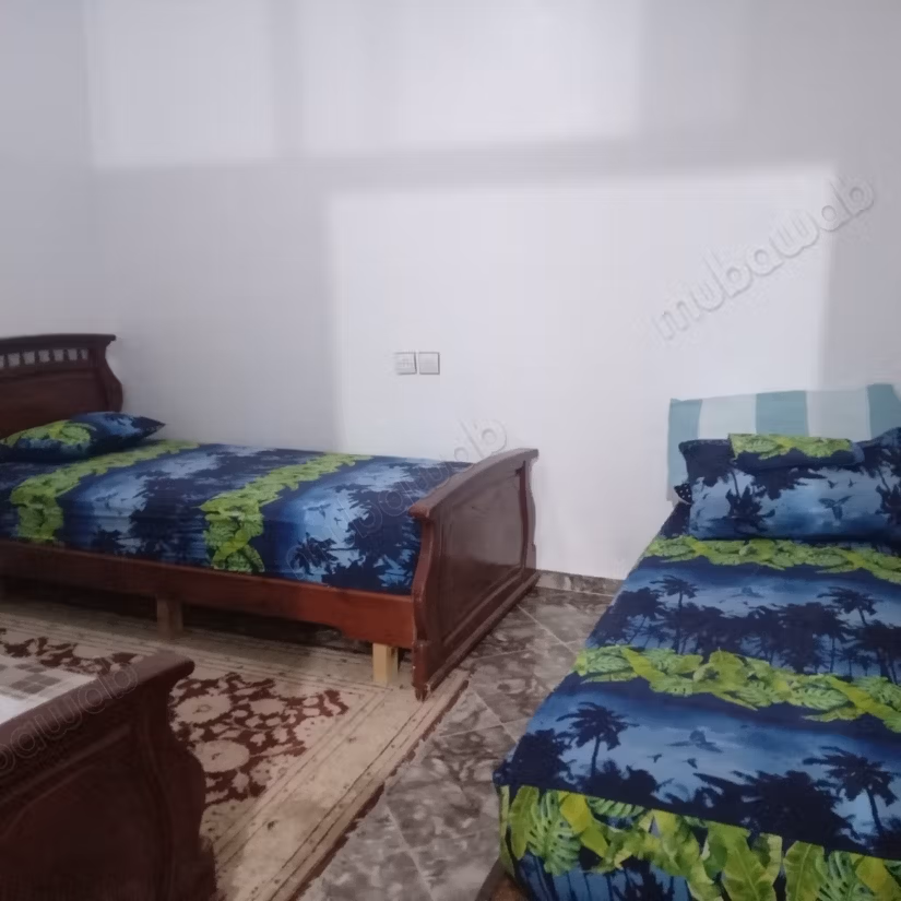 Appartementen te huur. 1 kamer. Uitzicht op de bergen en versterkte deur