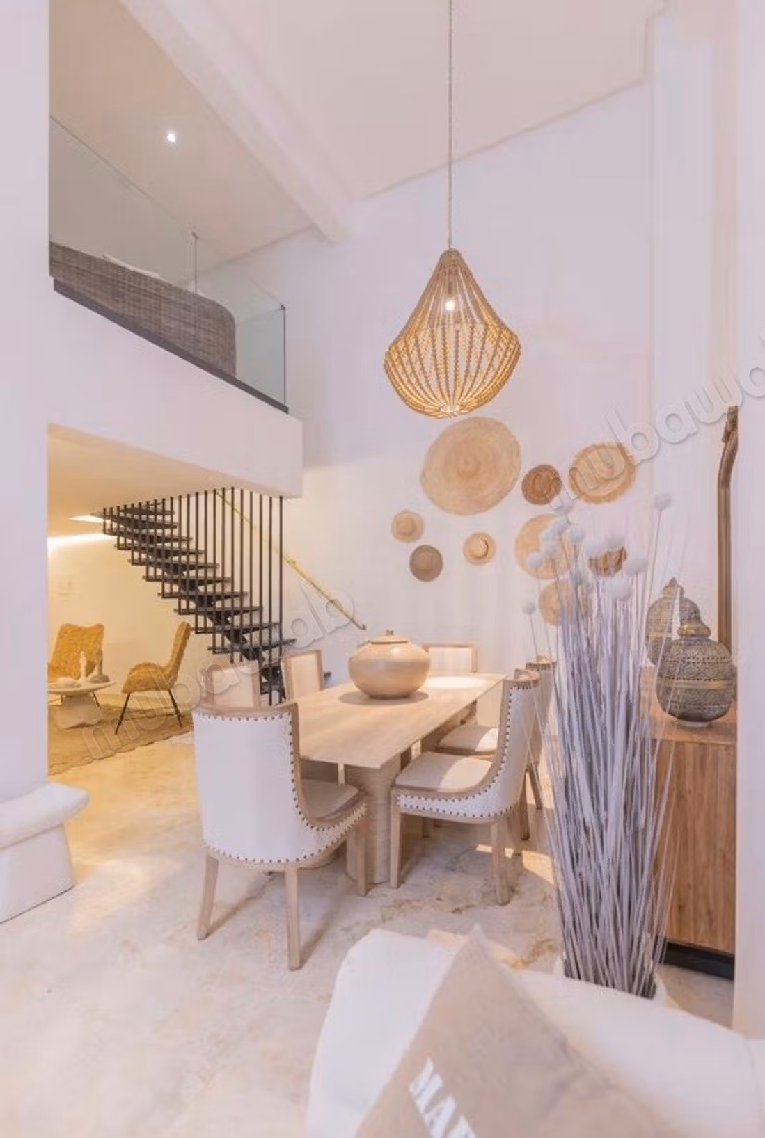 Apartment for sale in Samlalia. 3 bedrooms. Pool and concierge service